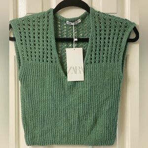 Zara Green Sleeveless Knit Top Vest  Size Medium NWT